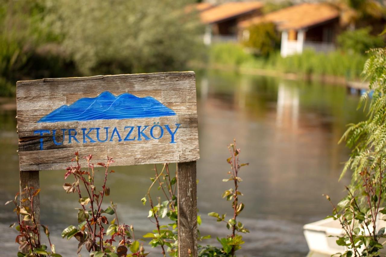 Turkuazkoey Pensionat Finike Eksteriør billede
